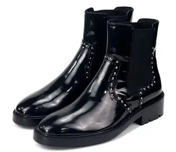 Новая мужская обувь без застежек из натуральной кожи черные ботинки Челси с заклепками мужская обувь модные мужские ботинки с круглым носком